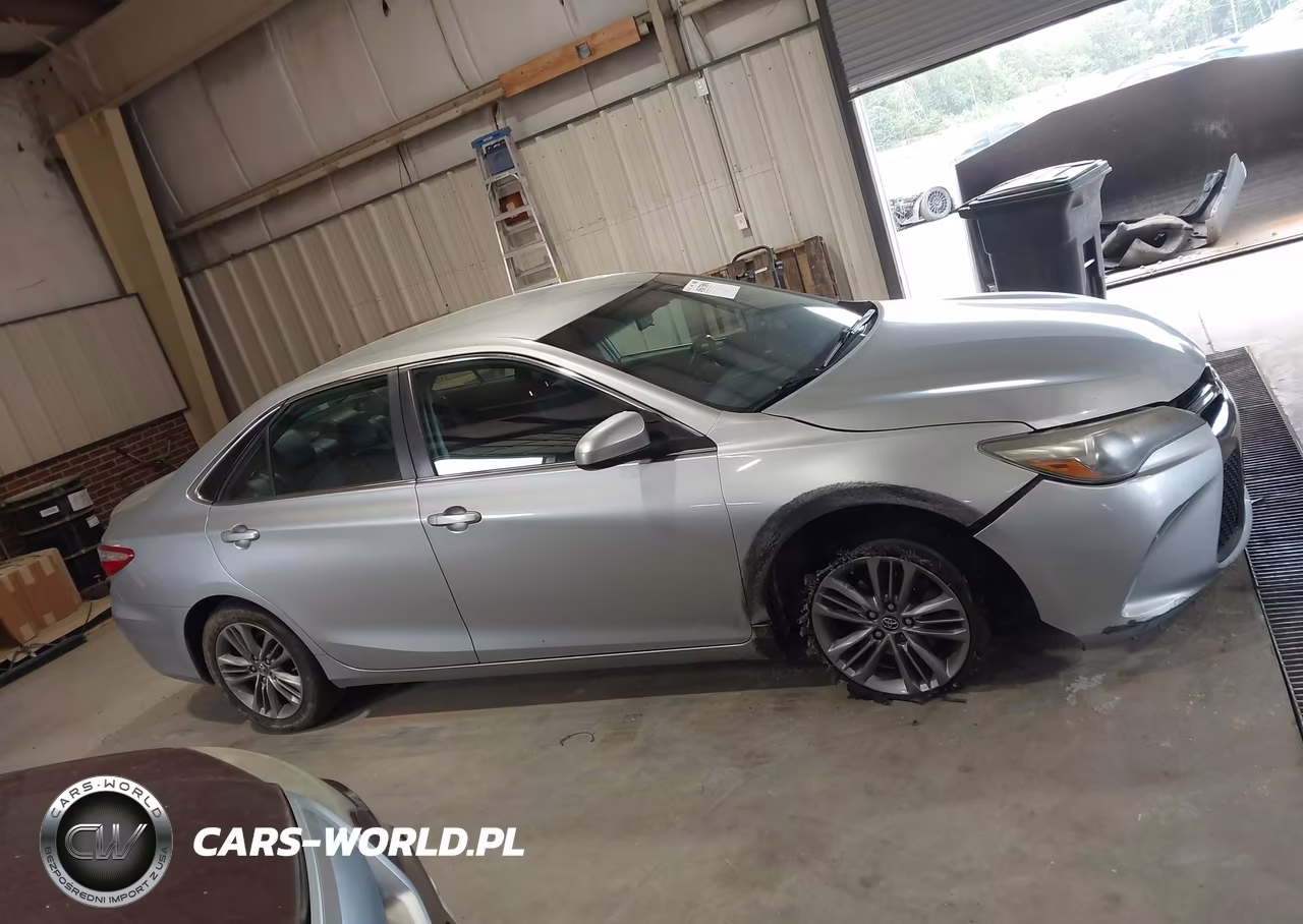 2016 Toyota Camry Se VIN:4T1BF1FK4GU568014 - 14