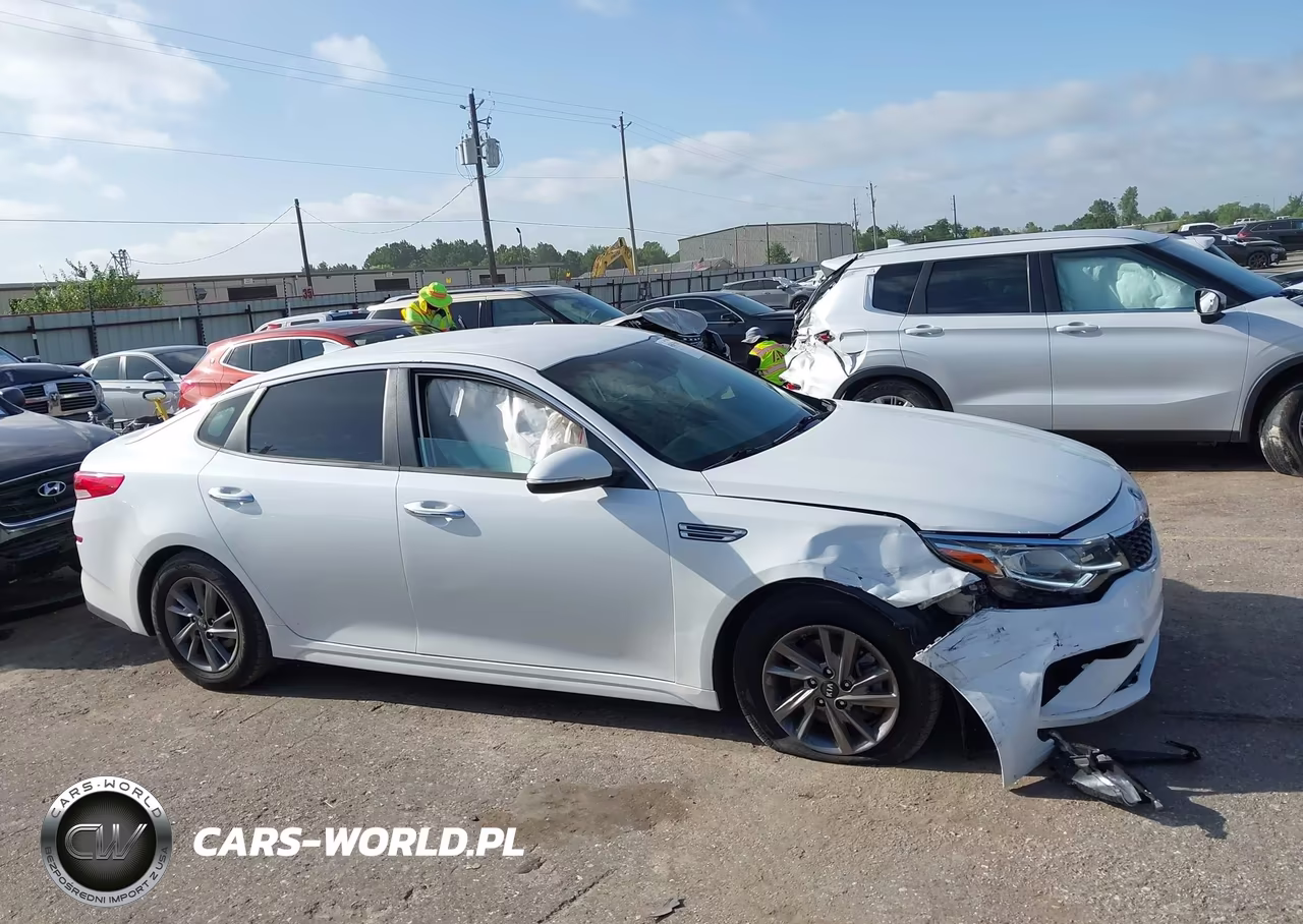 2020 Kia Optima Lx VIN:5XXGT4L34LG390588 - 13