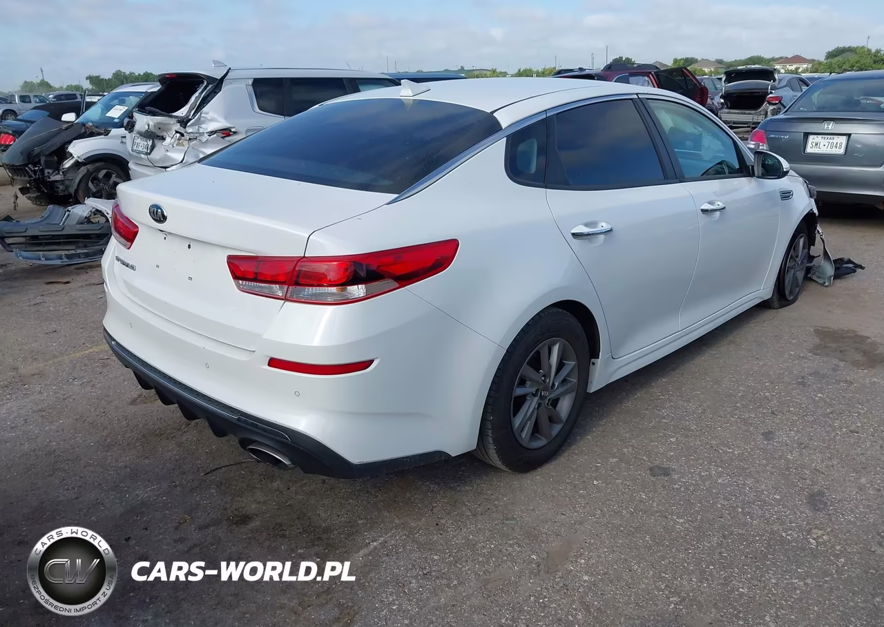 2020 Kia Optima Lx VIN:5XXGT4L34LG390588 - 4