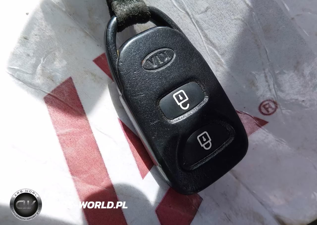 2011 Kia Sorento Lx V6 VIN:5XYKT4A26BG153793 - 11