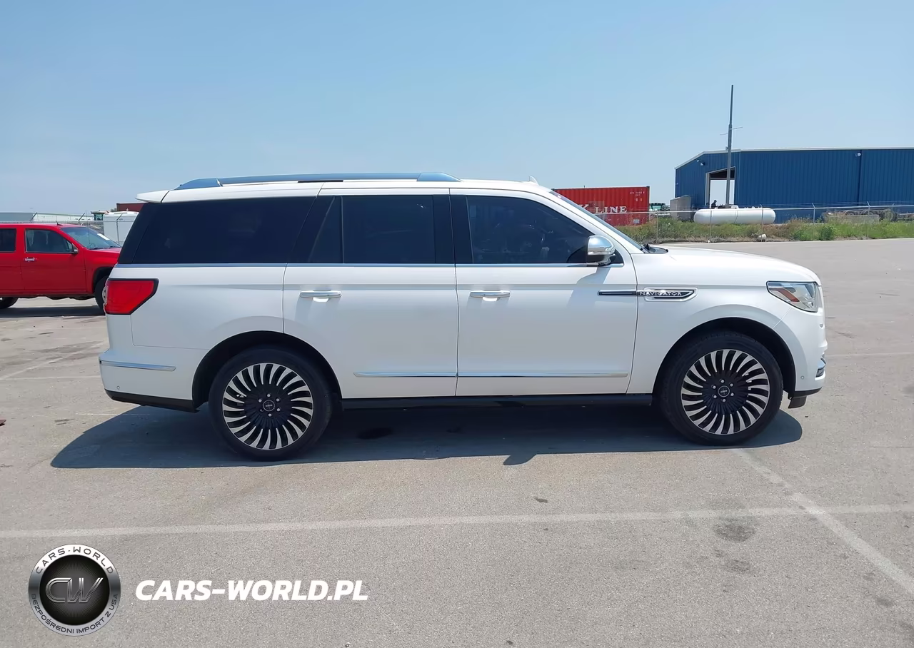 2018 Lincoln Navigator Black Label VIN:5LMJJ2TT4JEL21443 - 13