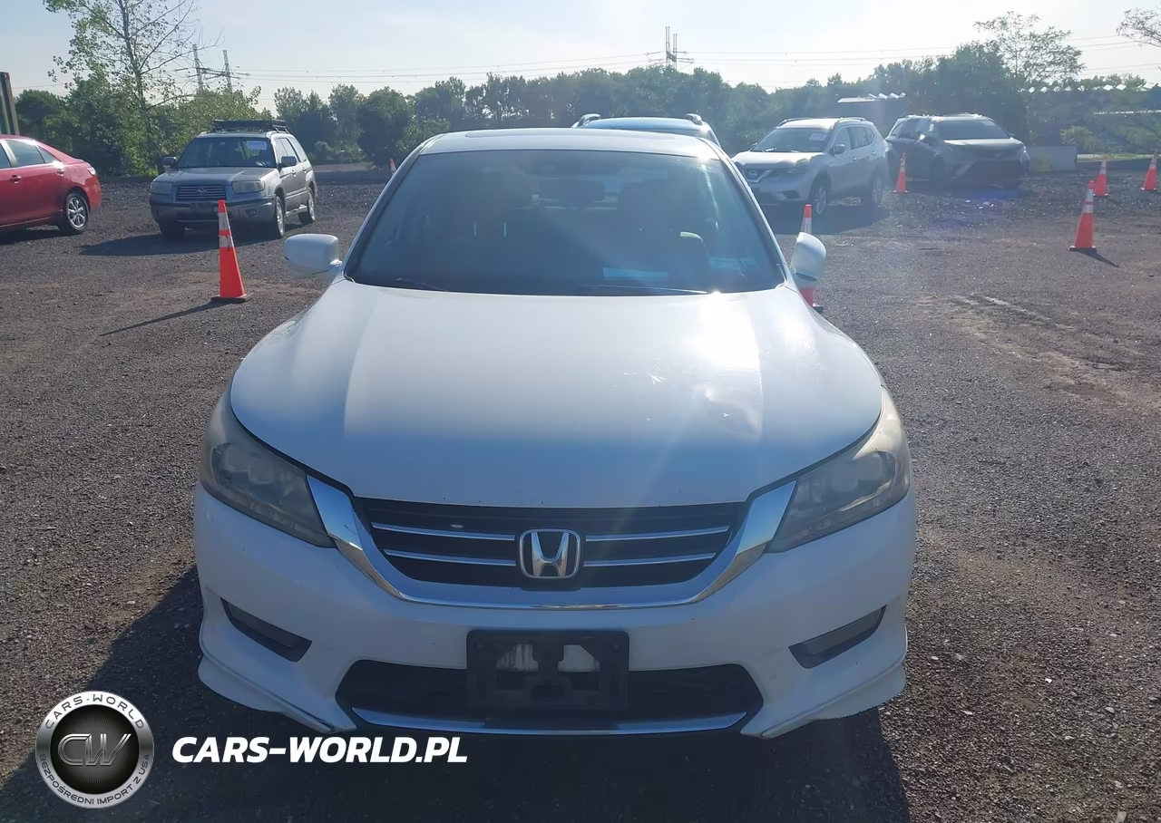 2014 Honda Accord Touring VIN:1HGCR3F97EA033672 - 12