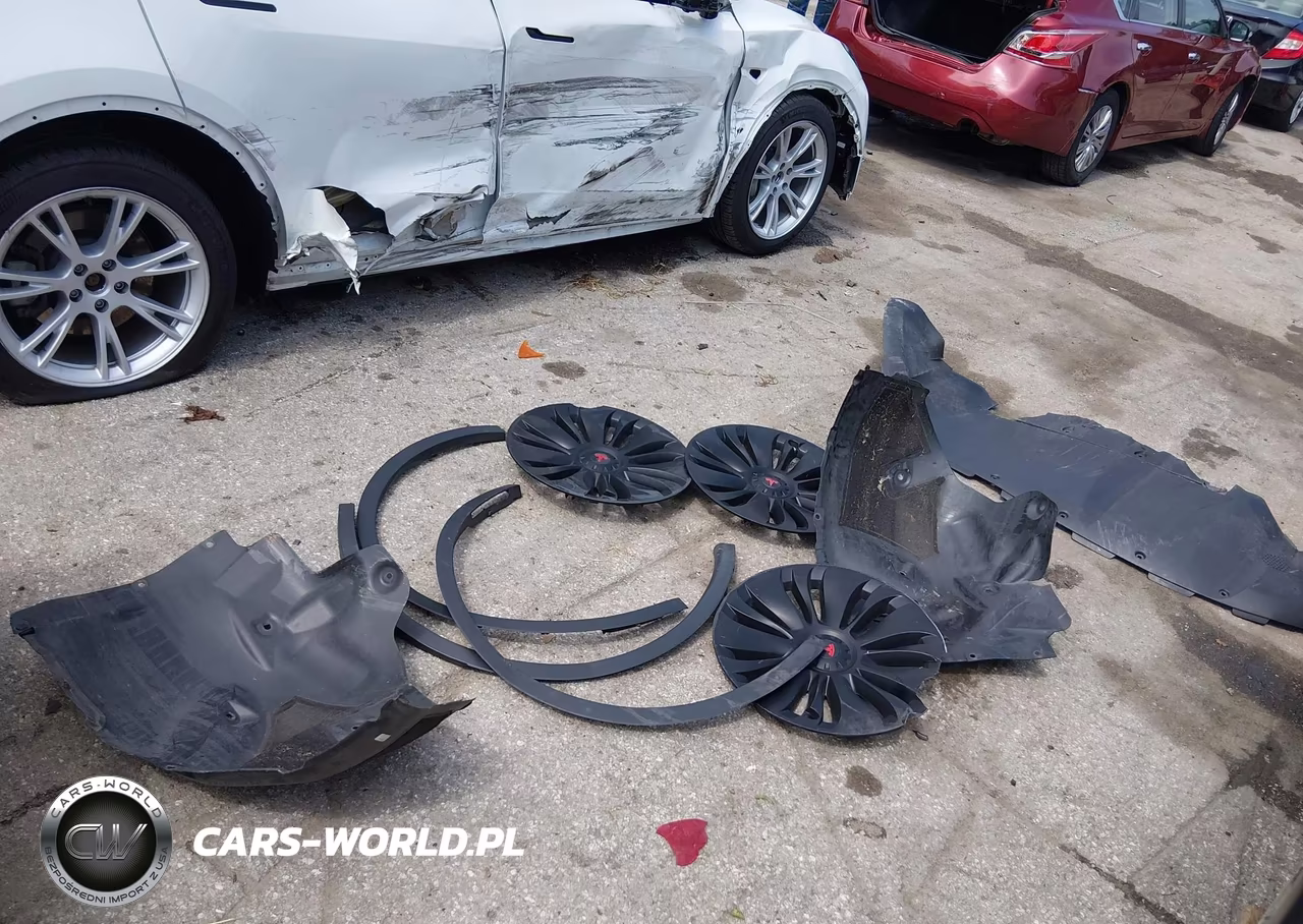 2023 Tesla Model Y Awd-Long Range Dual Motor All-Wheel Drive VIN:7SAYGDEE6PF665784 - 12