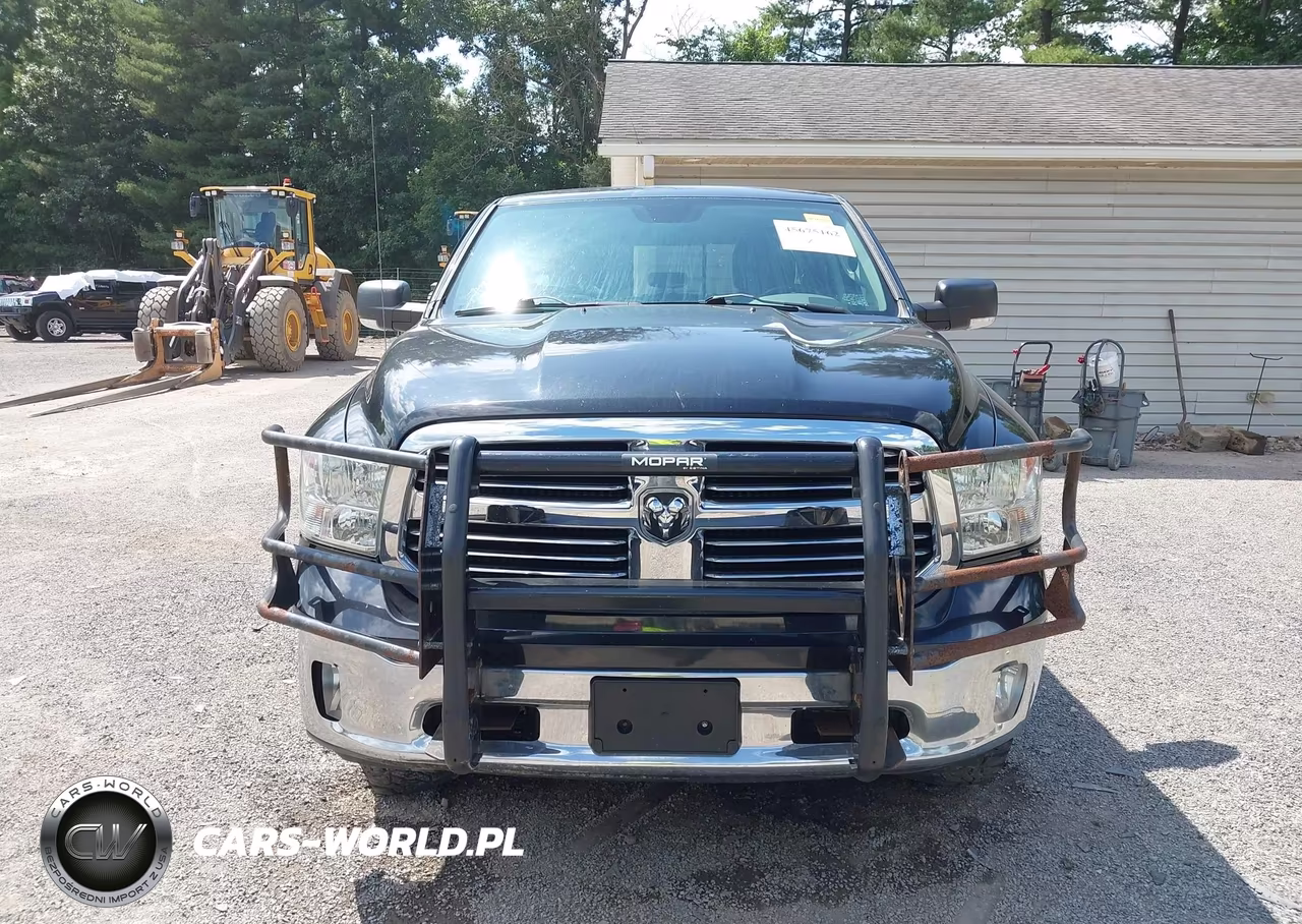 2015 Ram 1500 Big Horn VIN:1C6RR7GT1FS619832 - 12