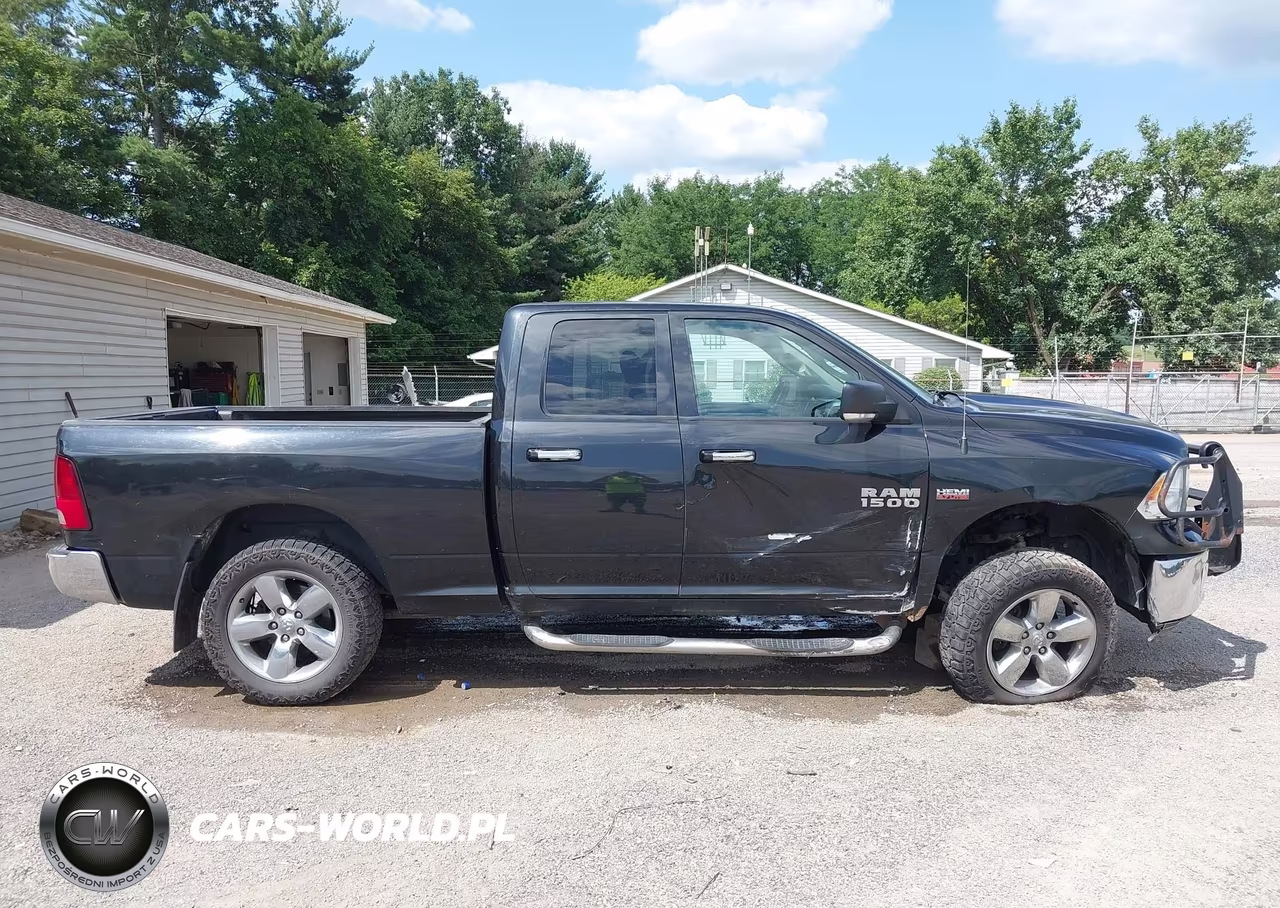 2015 Ram 1500 Big Horn VIN:1C6RR7GT1FS619832 - 13