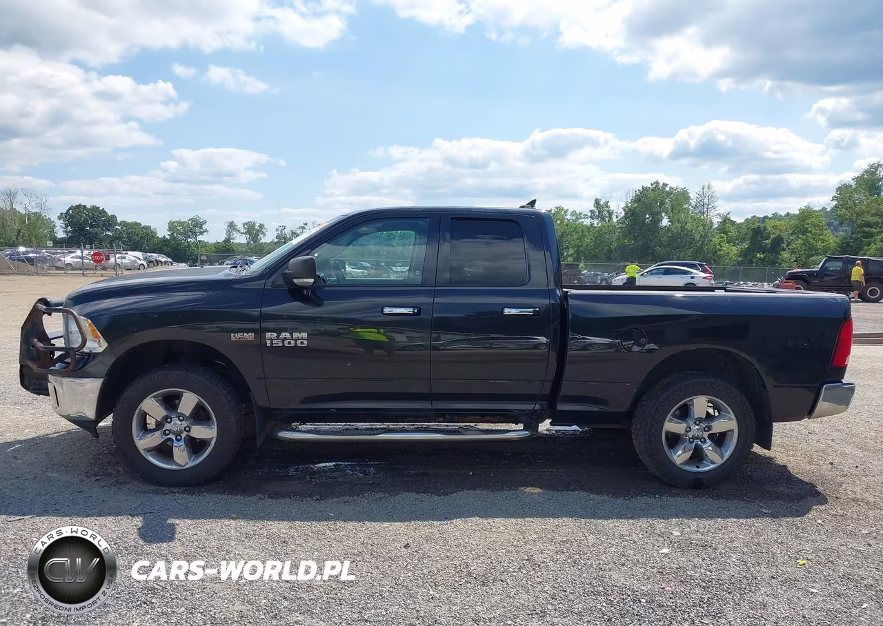 2015 Ram 1500 Big Horn VIN:1C6RR7GT1FS619832 - 14