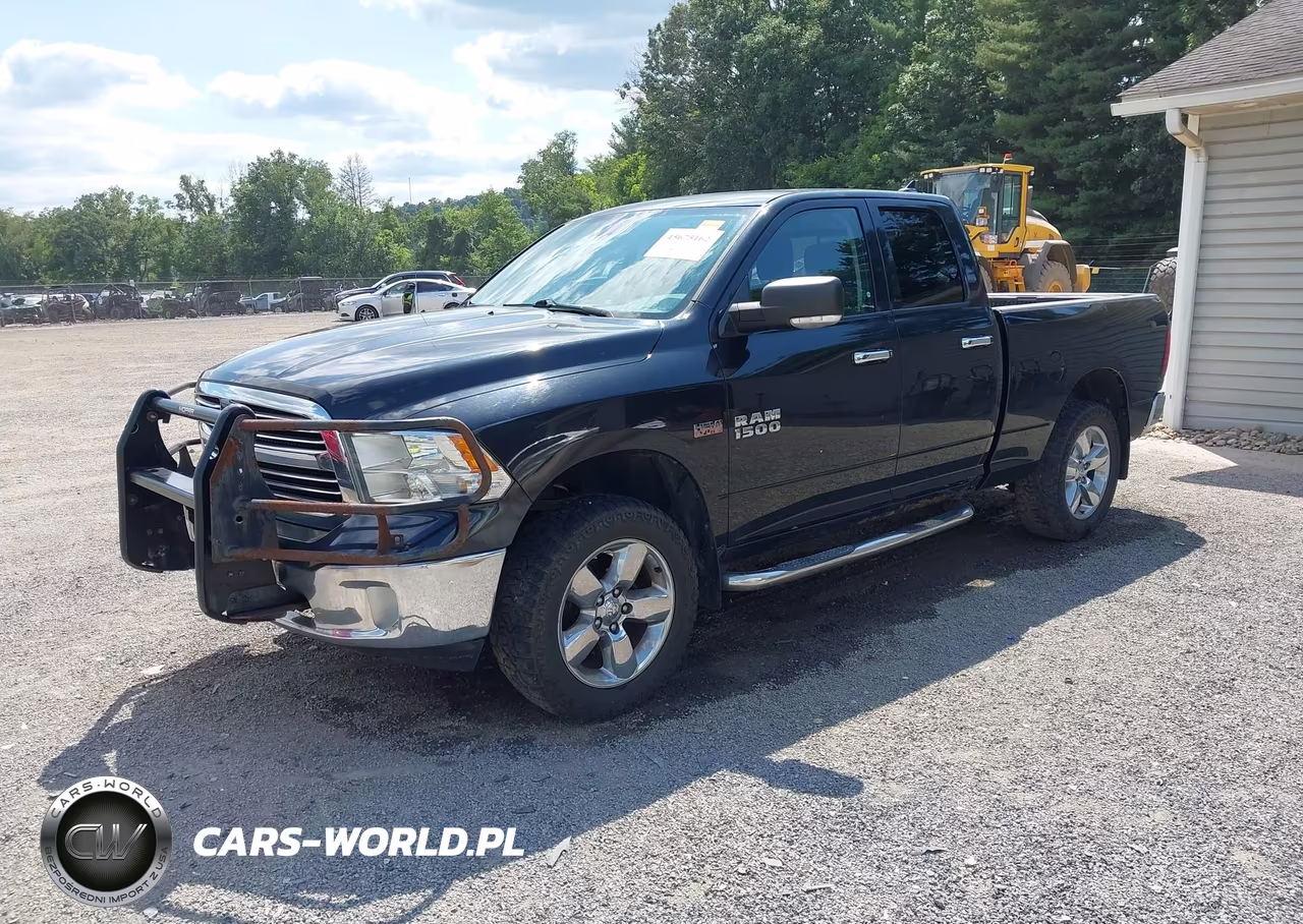 2015 Ram 1500 Big Horn VIN:1C6RR7GT1FS619832 - 2