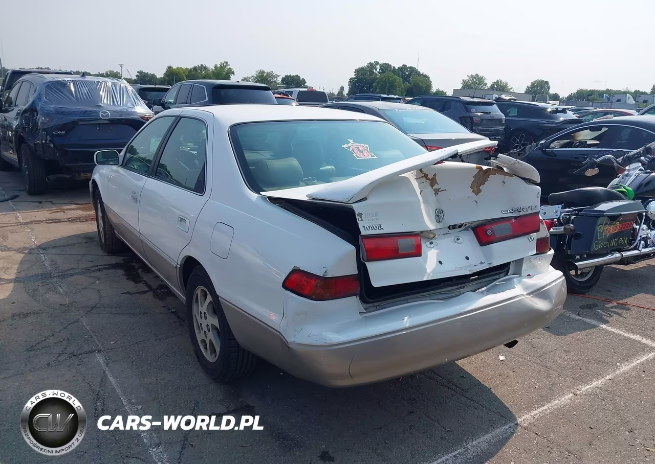 1998 Toyota Camry Le V6 VIN:4T1BF28K3WU053507 - 3