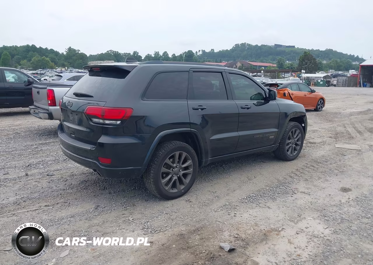 2016 Jeep Grand Cherokee Limited 75Th Anniversary VIN:1C4RJFBG9GC496085 - 4
