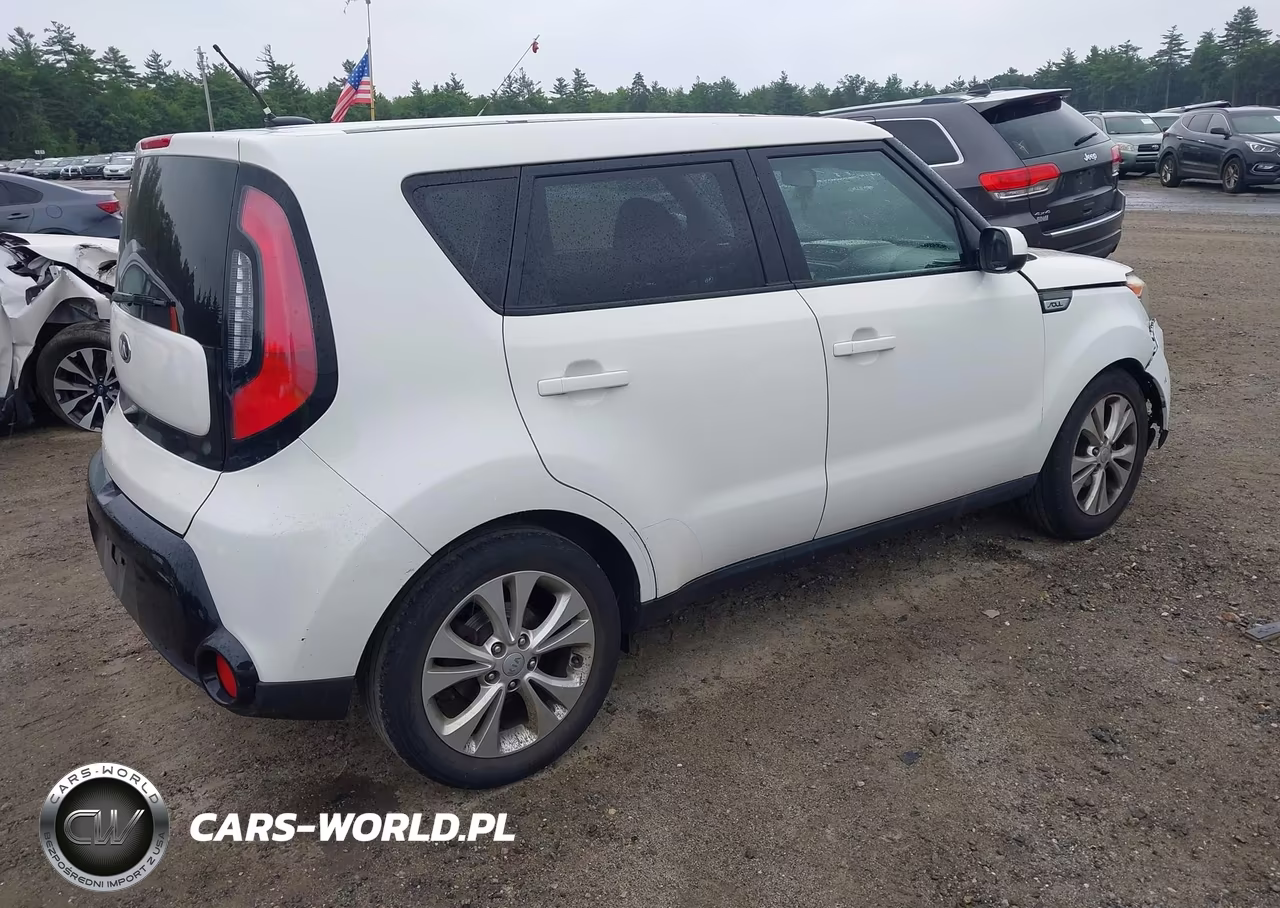 2016 Kia Soul + VIN:KNDJP3A56G7240084 - 4