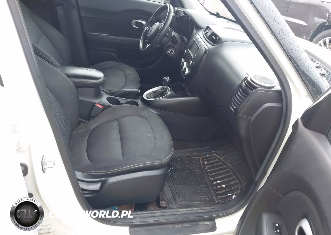 2016 Kia Soul + VIN:KNDJP3A56G7240084 - 5