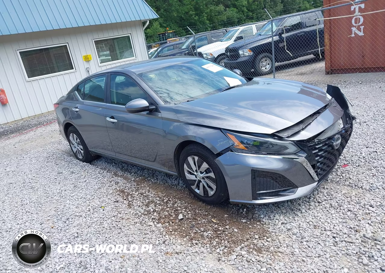 2023 Nissan Altima S – zdjęcie 1 z 17