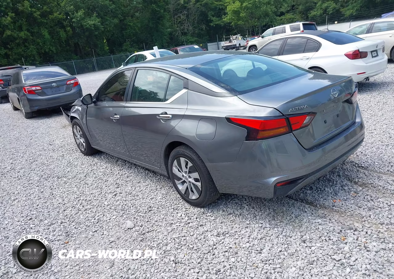 2023 Nissan Altima S VIN:1N4BL4BV0PN334709 - 3