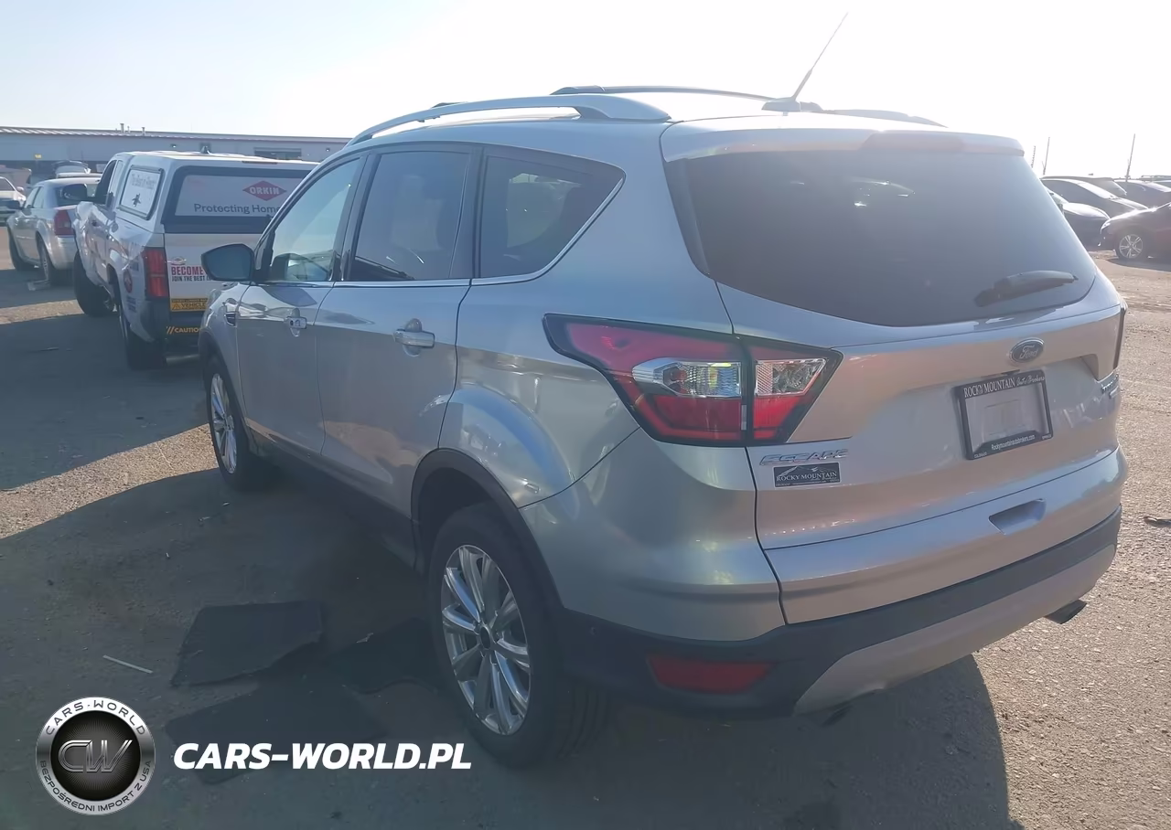 2017 Ford Escape Titanium VIN:1FMCU9J9XHUC66595 - 3