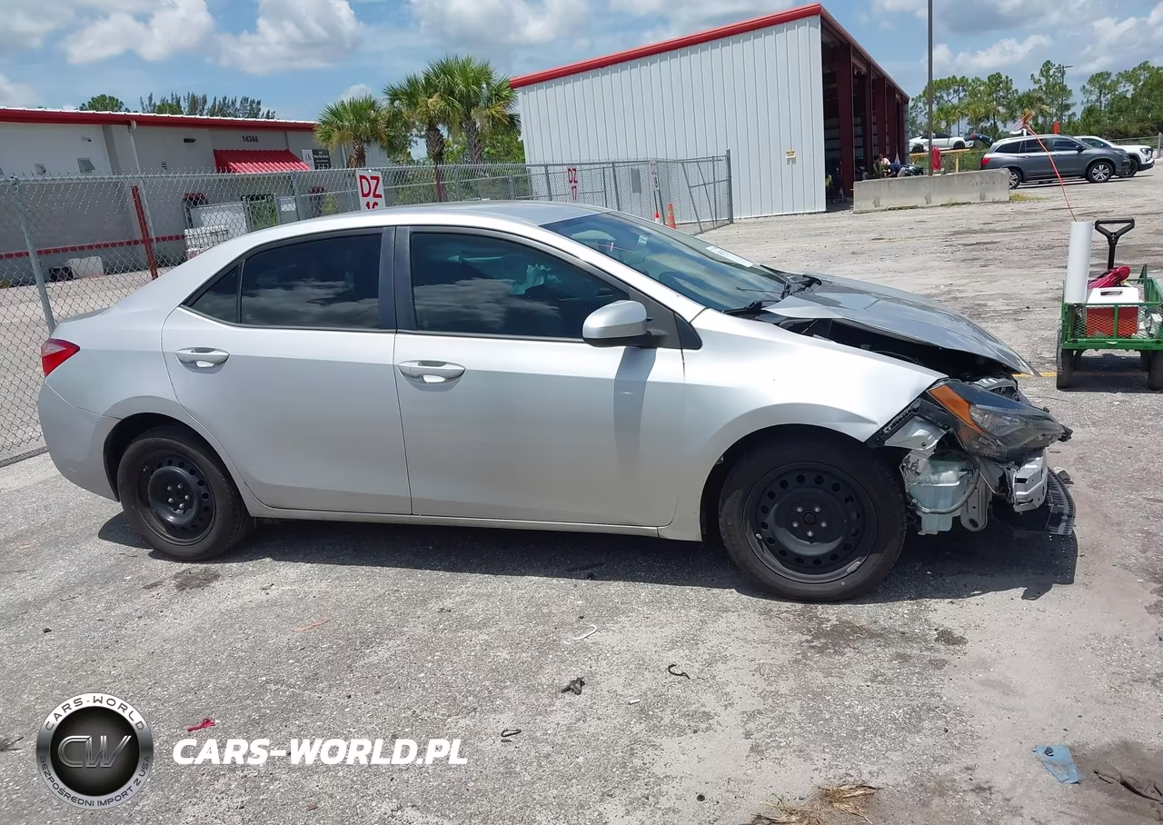 2019 Toyota Corolla Le VIN:2T1BURHE1KC203635 - 14