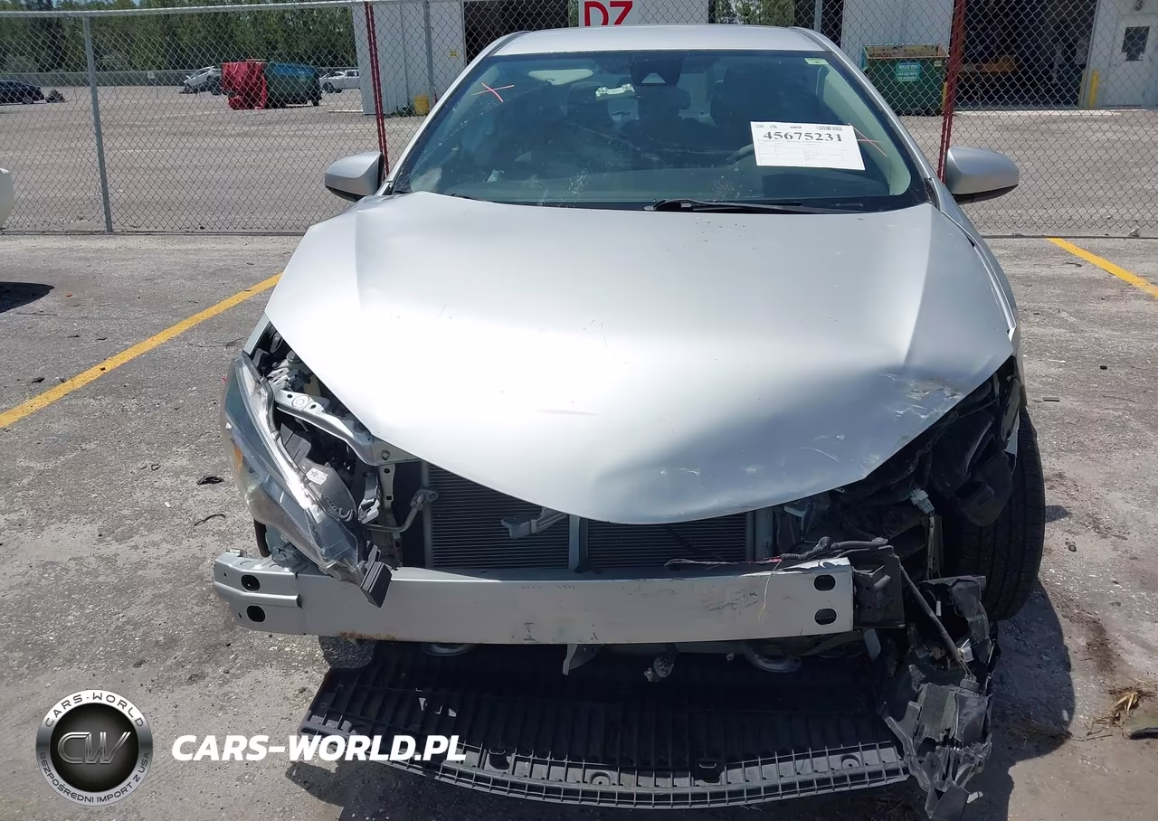 2019 Toyota Corolla Le VIN:2T1BURHE1KC203635 - 6