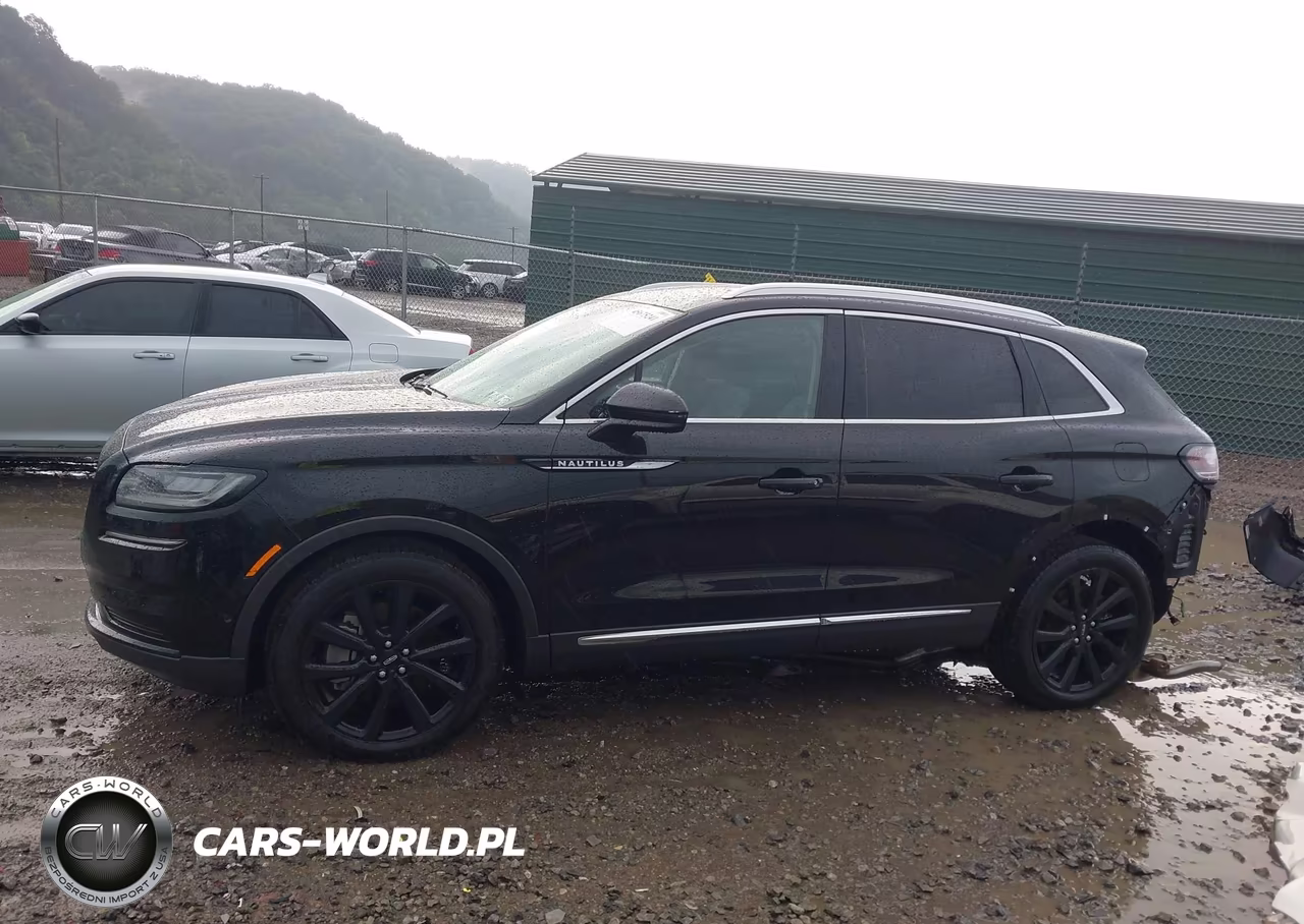 2023 Lincoln Nautilus Reserve VIN:2LMPJ8K90PBL07991 - 15