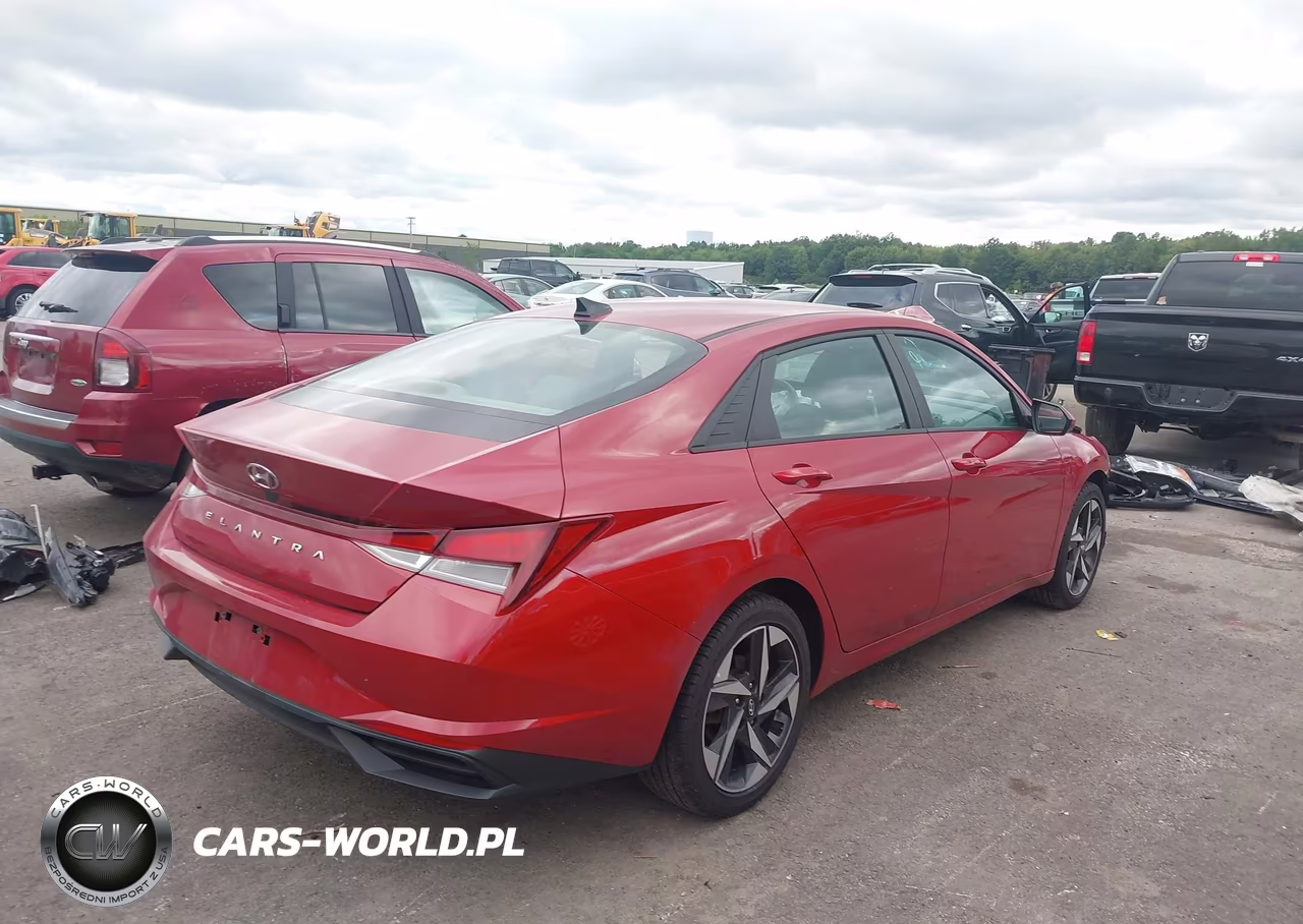 2023 Hyundai Elantra Sel VIN:KMHLS4AG9PU521436 - 4