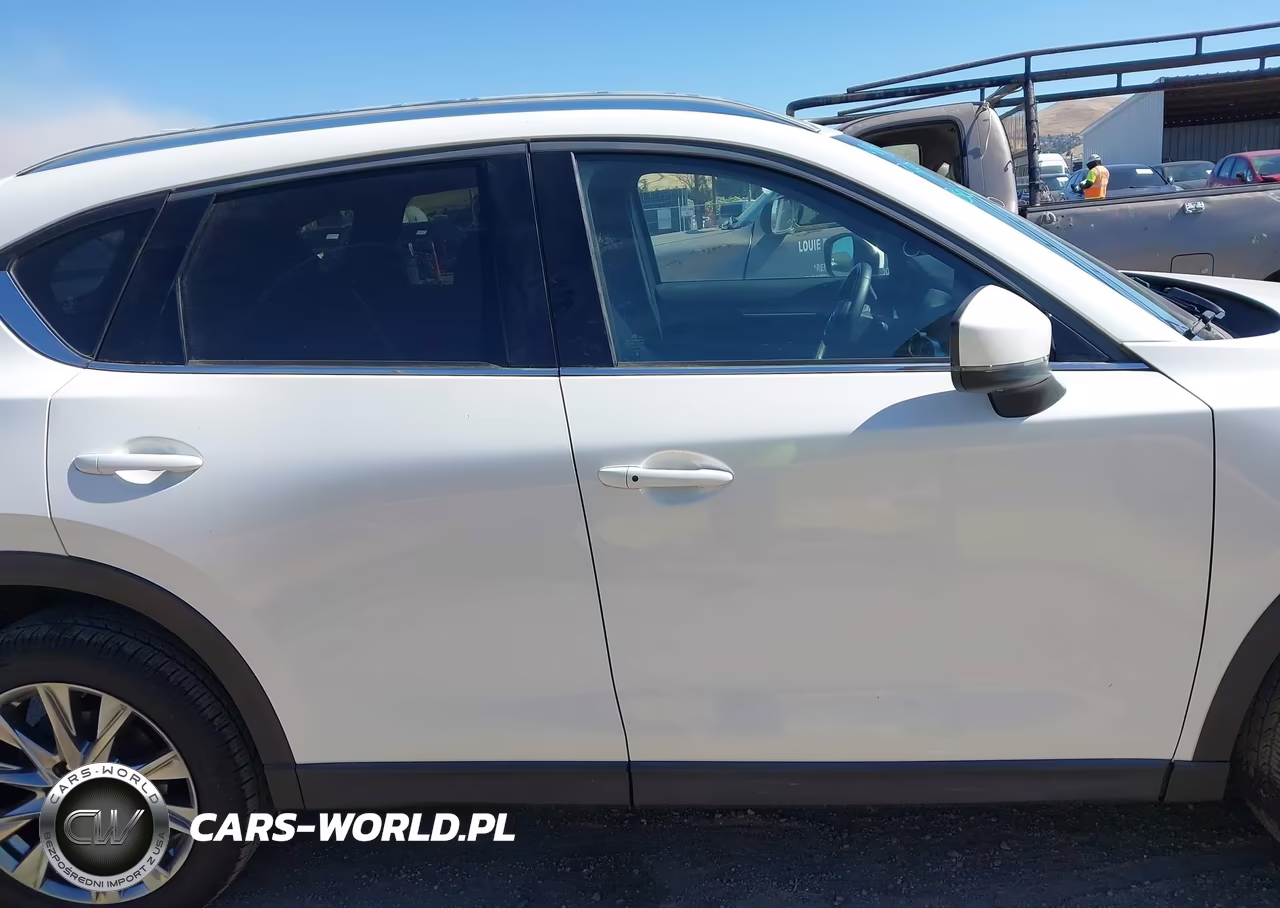 2019 Mazda Cx-5 Signature VIN:JM3KFBEY4K0564102 - 13