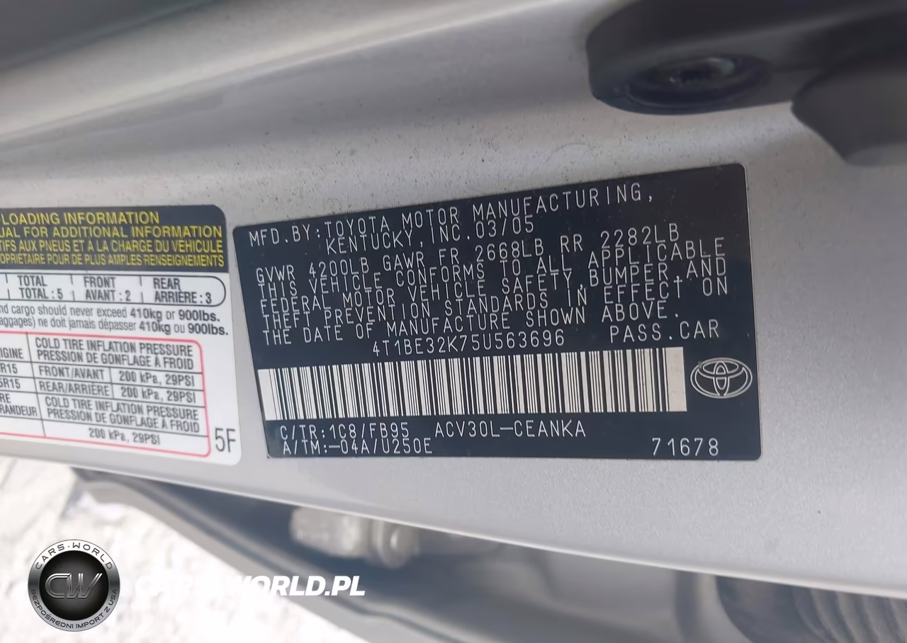 2005 Toyota Camry Le VIN:4T1BE32K75U563696 - 9