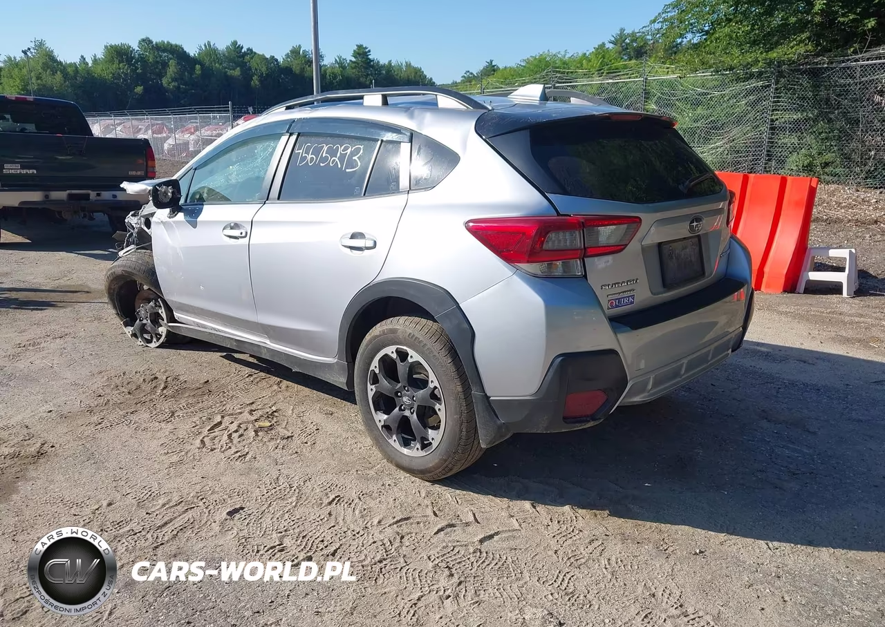 2021 Subaru Crosstrek Premium VIN:JF2GTAPCXM8335075 - 3