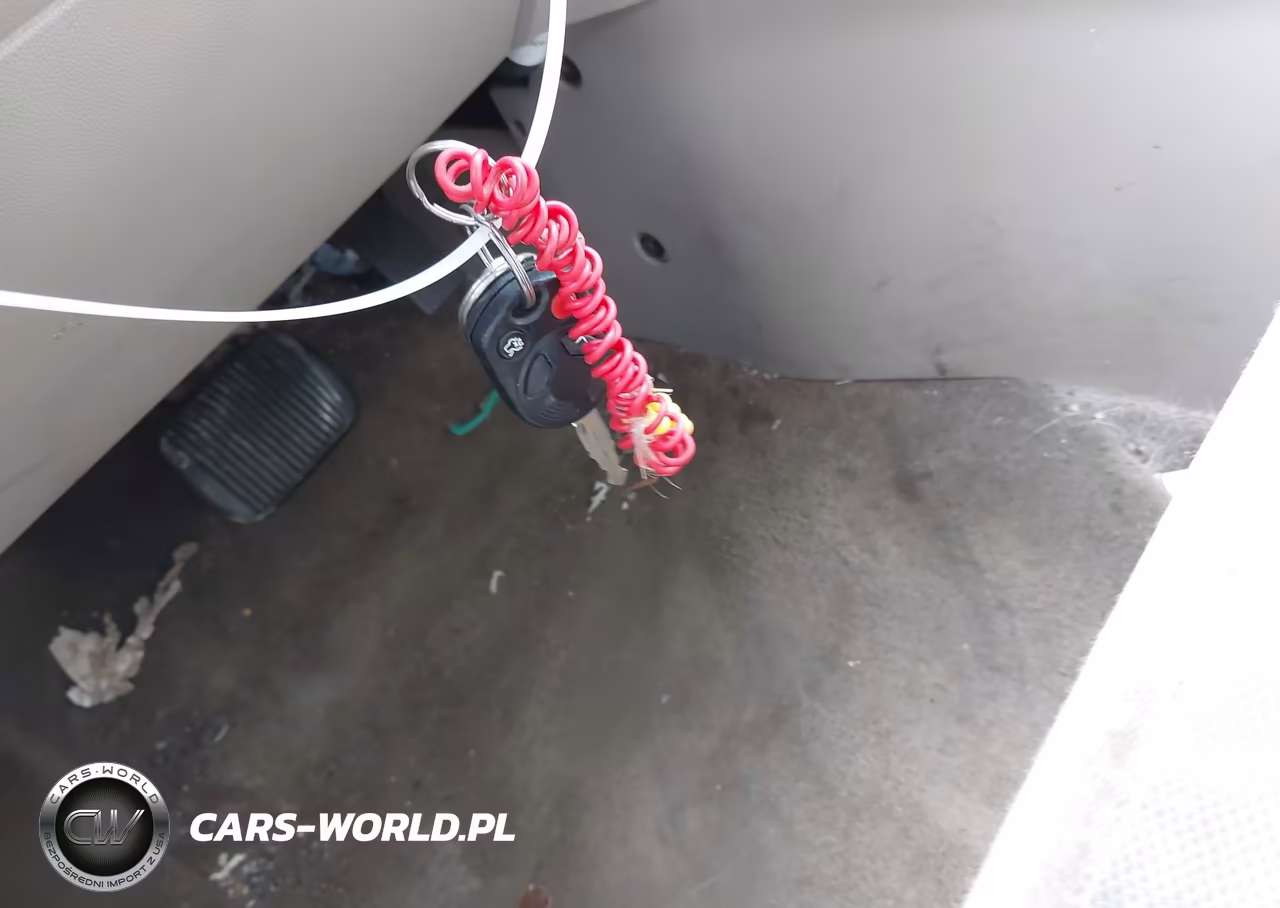 2010 Ford Escape Hybrid VIN:1FMCU4K31AKC68587 - 11