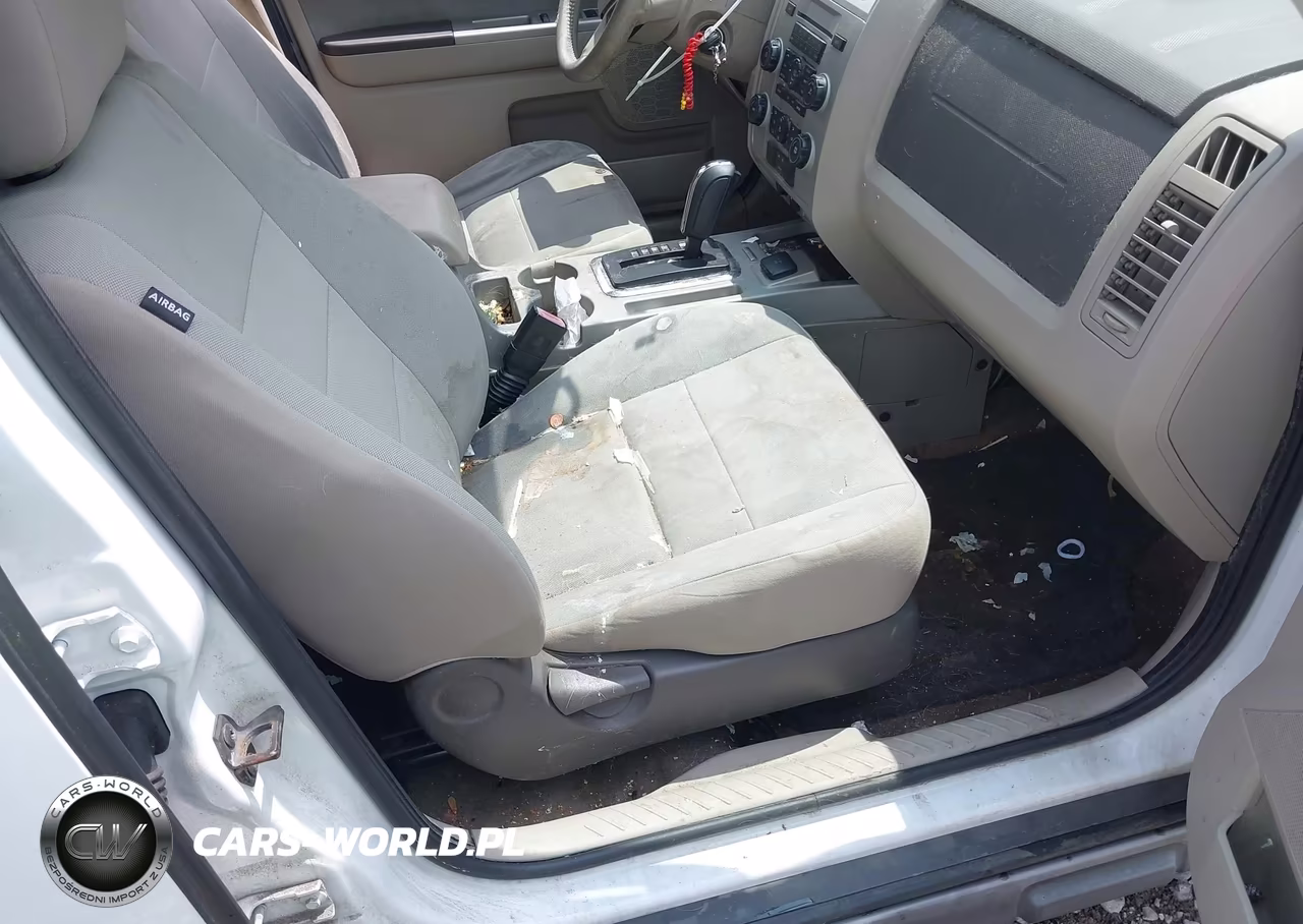 2010 Ford Escape Hybrid VIN:1FMCU4K31AKC68587 - 5