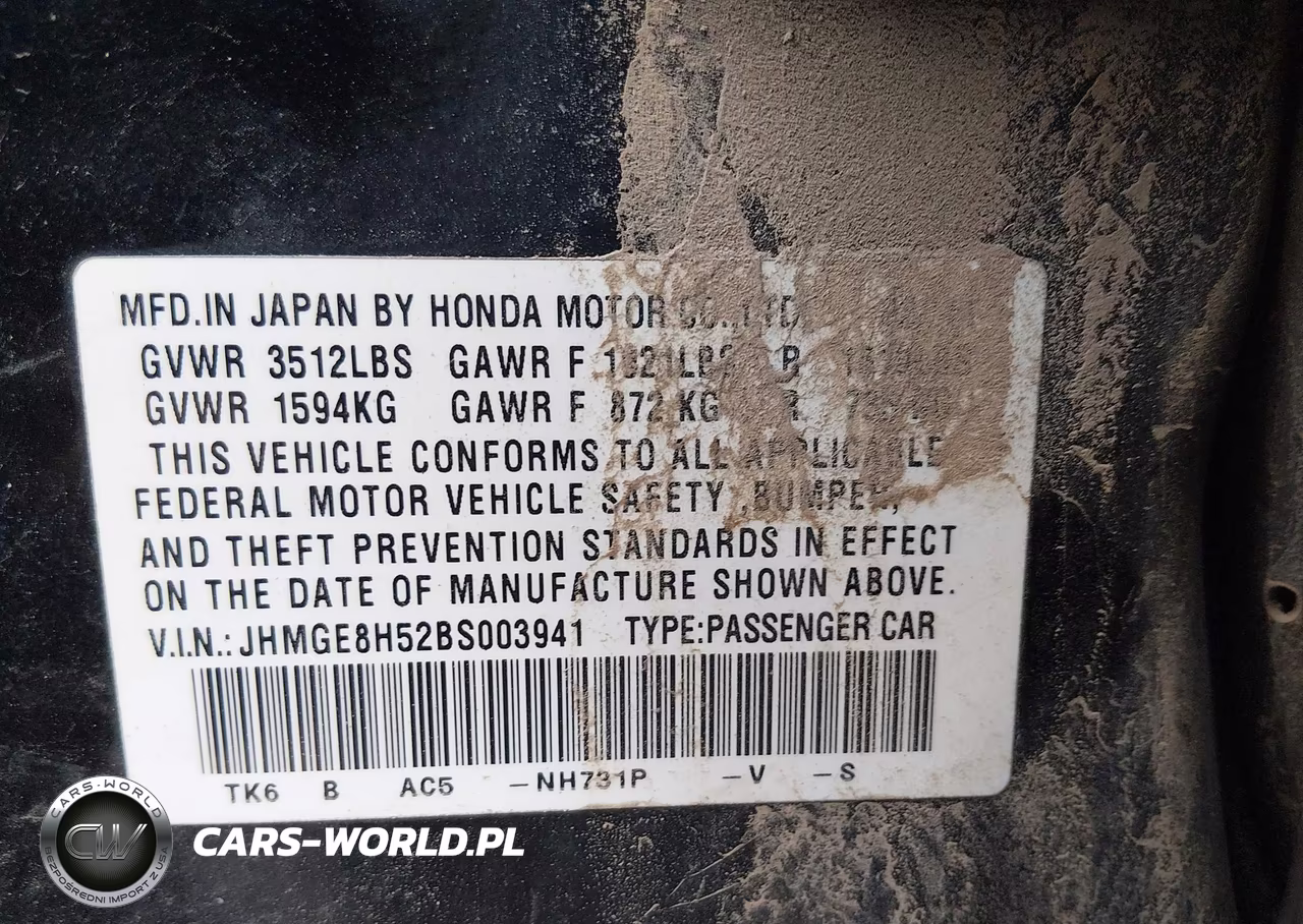 2011 Honda Fit Sport VIN:JHMGE8H52BS003941 - 9