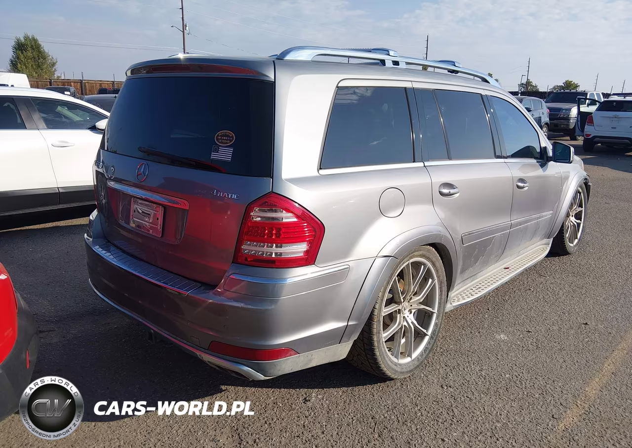 2011 Mercedes-Benz Gl 550 4Matic VIN:4JGBF8GEXBA683082 - 4
