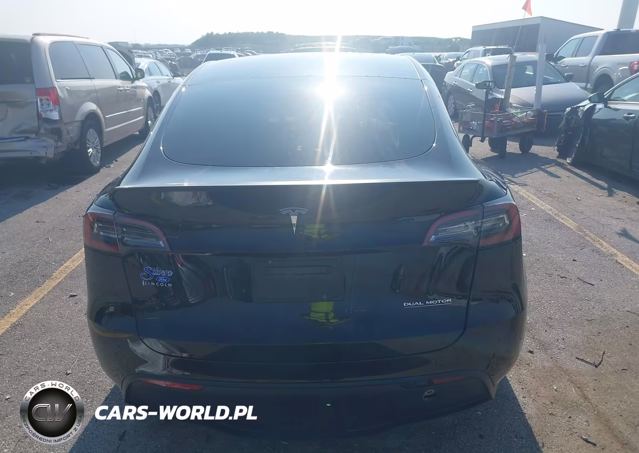 2023 Tesla Model Y Performance Dual Motor All-Wheel Drive VIN:7SAYGDEF8PF875814 - 15