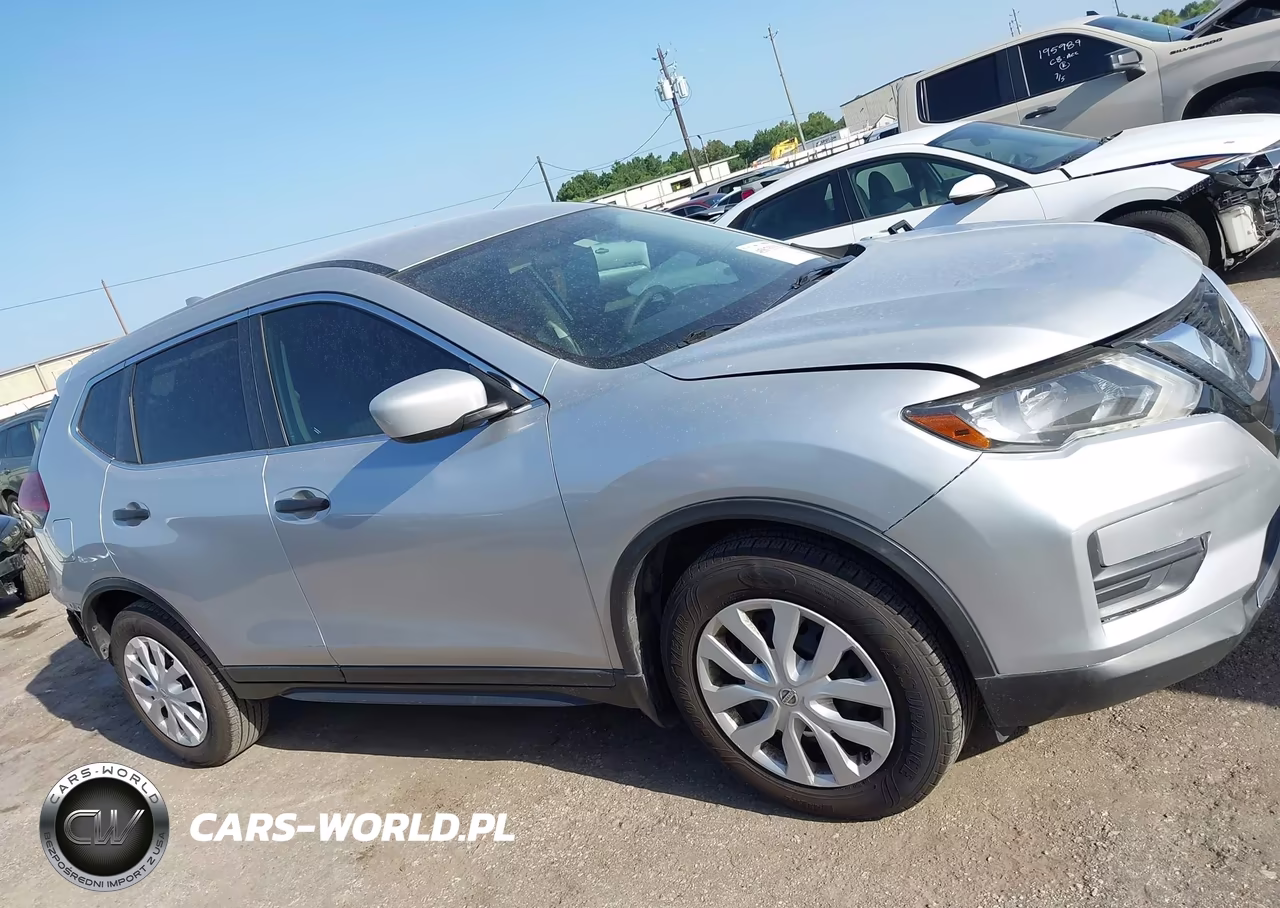 2018 Nissan Rogue S VIN:5N1AT2MT3JC757739 - 13
