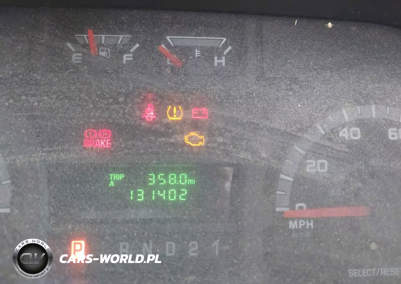 2009 Ford Econoline E250 Van VIN:1FTNE24W99DA36180 - 7