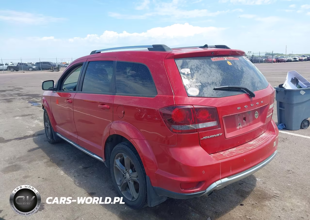 2016 Dodge Journey Crossroad Plus VIN:3C4PDCGG7GT107910 - 3