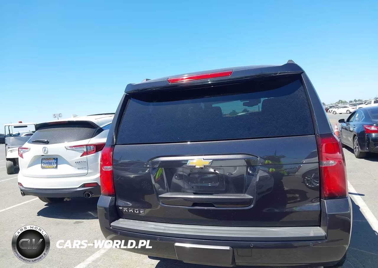 2017 Chevrolet Tahoe Lt VIN:1GNSCBKC6HR294814 - 16