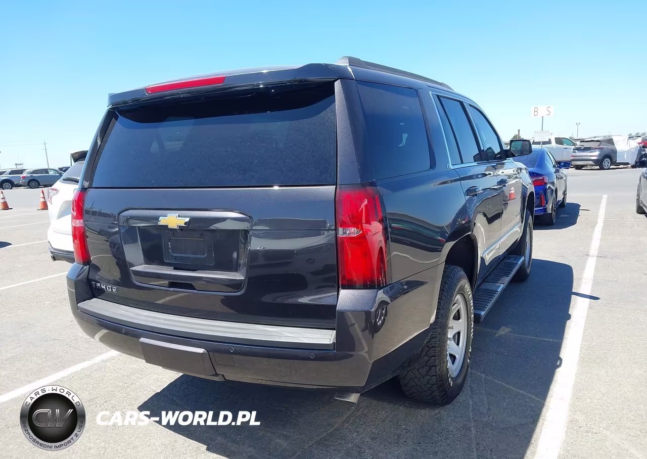 2017 Chevrolet Tahoe Lt VIN:1GNSCBKC6HR294814 - 4