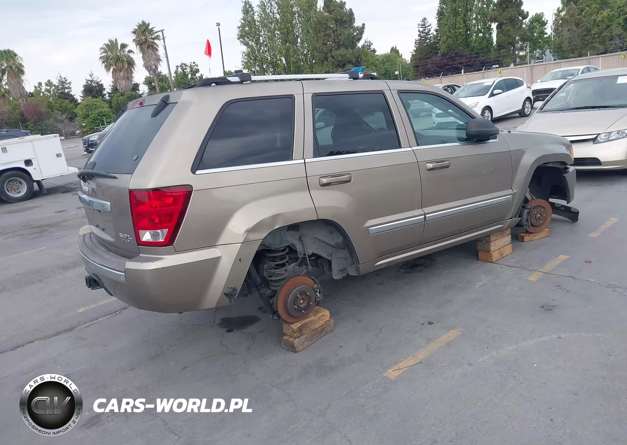2006 Jeep Grand Cherokee Overland VIN:1J8HR68216C313186 - 4