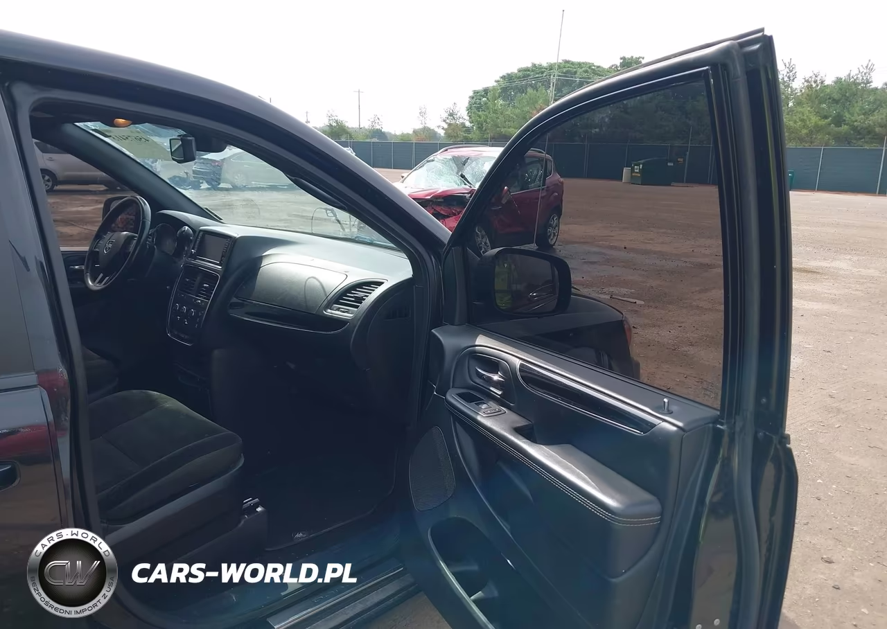 2019 Dodge Grand Caravan Se Plus VIN:2C4RDGBG6KR587165 - 5