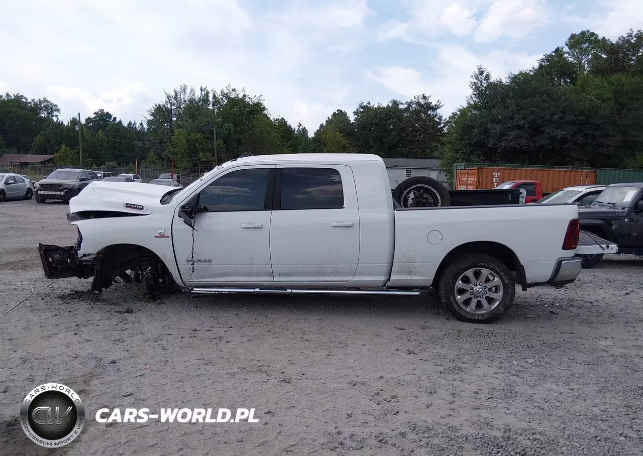 2026 Ram 2500 Laramie 4X4 6'4 Box VIN:3C63R5NL6TG222276 - 18