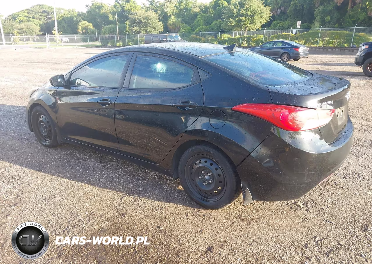 2013 Hyundai Elantra Gls VIN:5NPDH4AE3DH186296 - 3