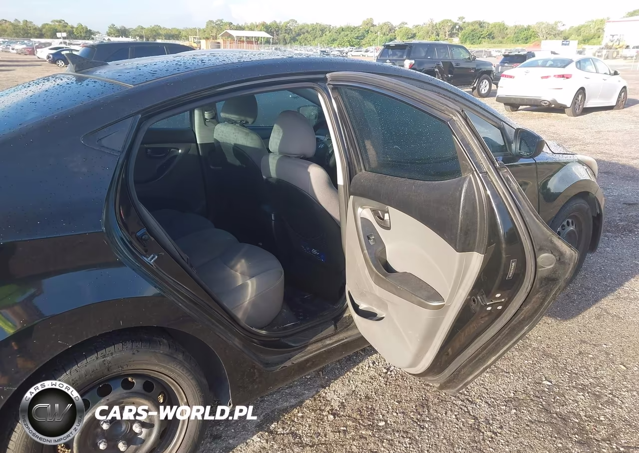2013 Hyundai Elantra Gls VIN:5NPDH4AE3DH186296 - 8