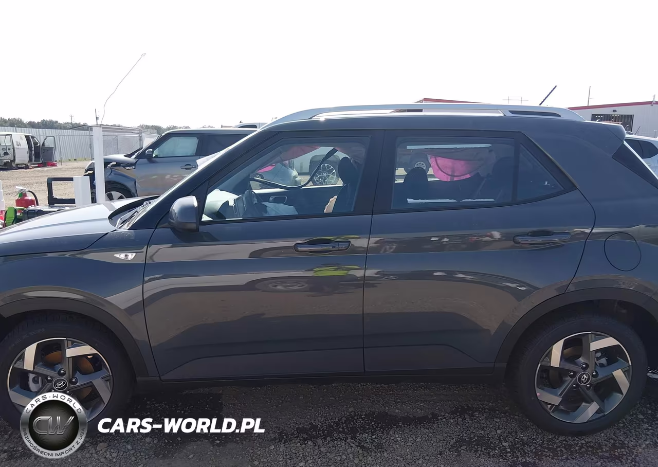 2026 Hyundai Venue Sel VIN:KMHRC8A3XTU476416 - 15