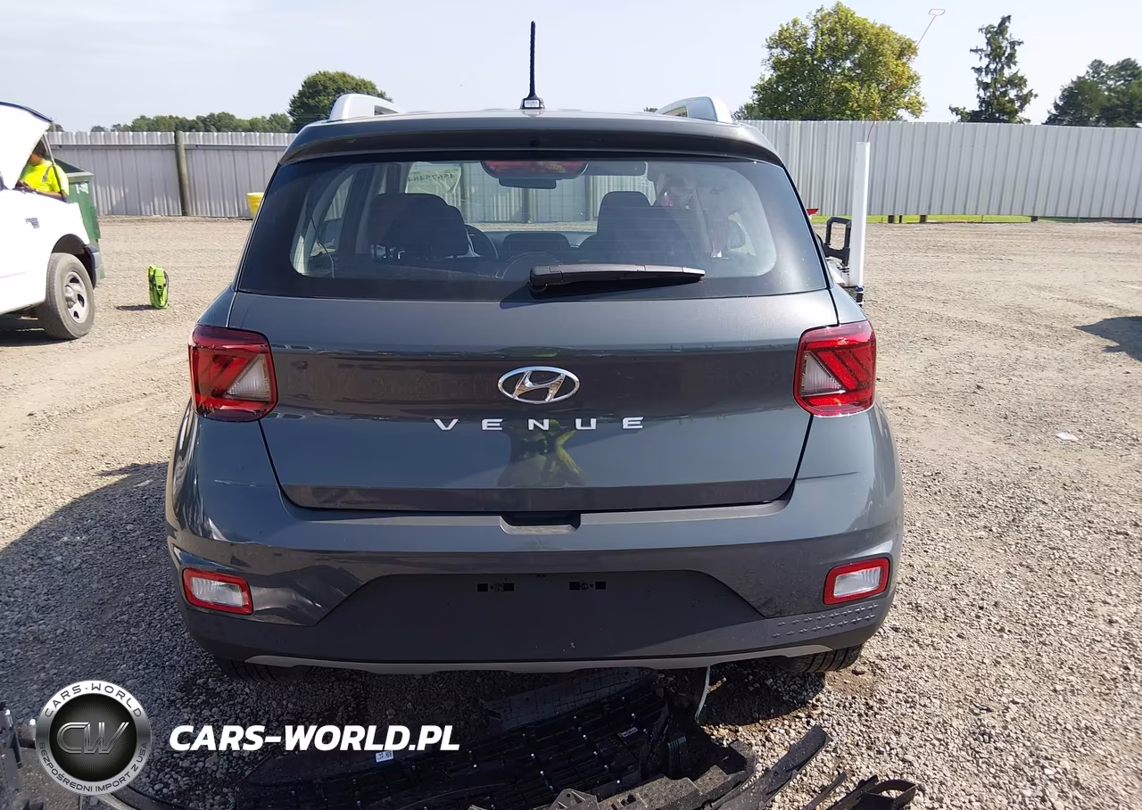2026 Hyundai Venue Sel VIN:KMHRC8A3XTU476416 - 17