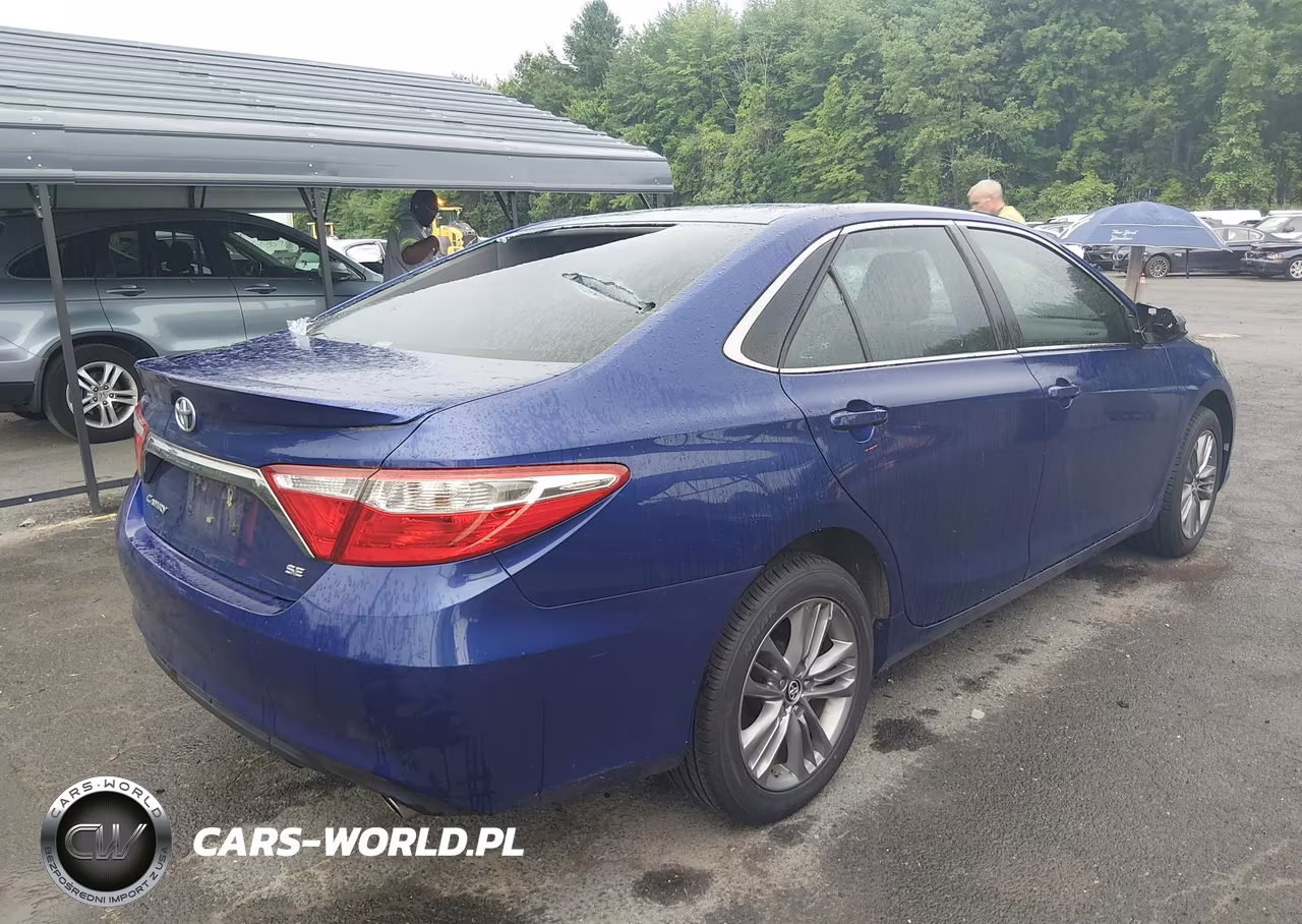 2015 Toyota Camry Se VIN:4T1BF1FK7FU912966 - 4
