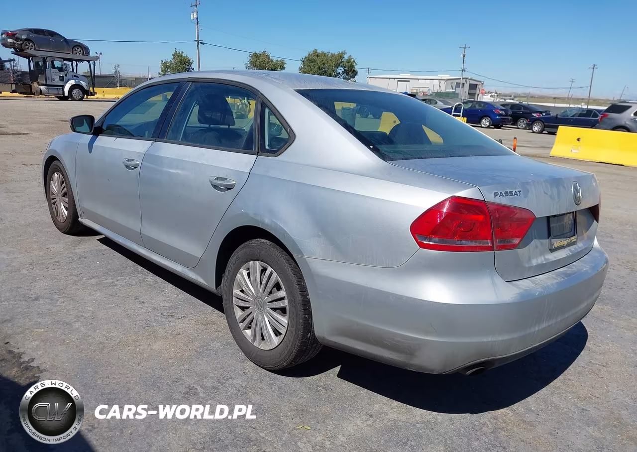 2015 Volkswagen Passat 1.8T S VIN:1VWAT7A33FC041093 - 3