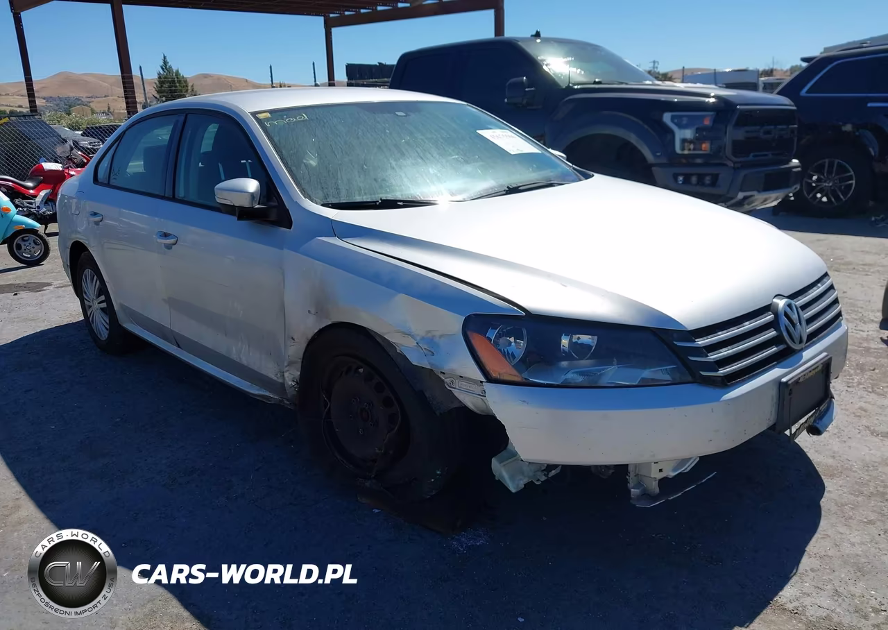 2015 Volkswagen Passat 1.8T S VIN:1VWAT7A33FC041093 - 6