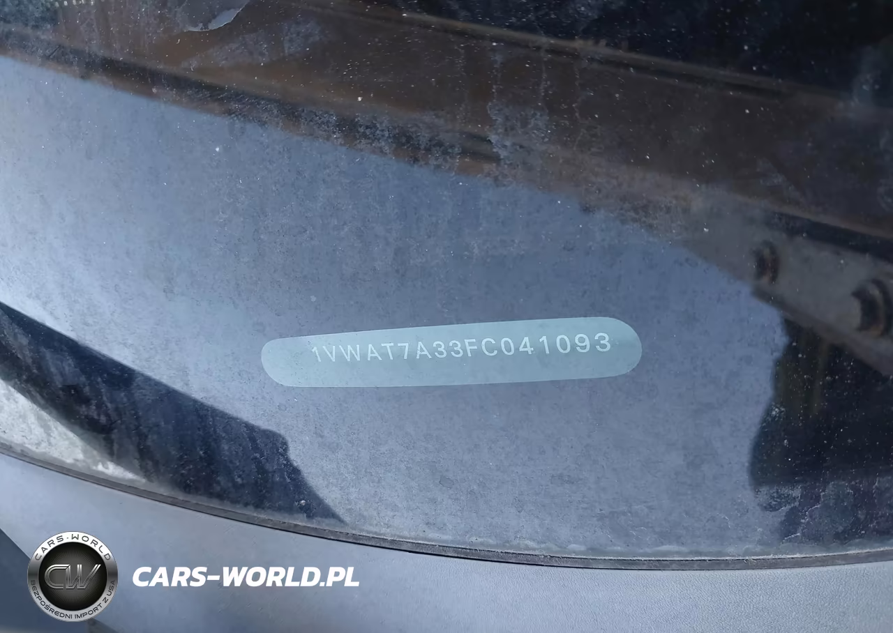 2015 Volkswagen Passat 1.8T S VIN:1VWAT7A33FC041093 - 9