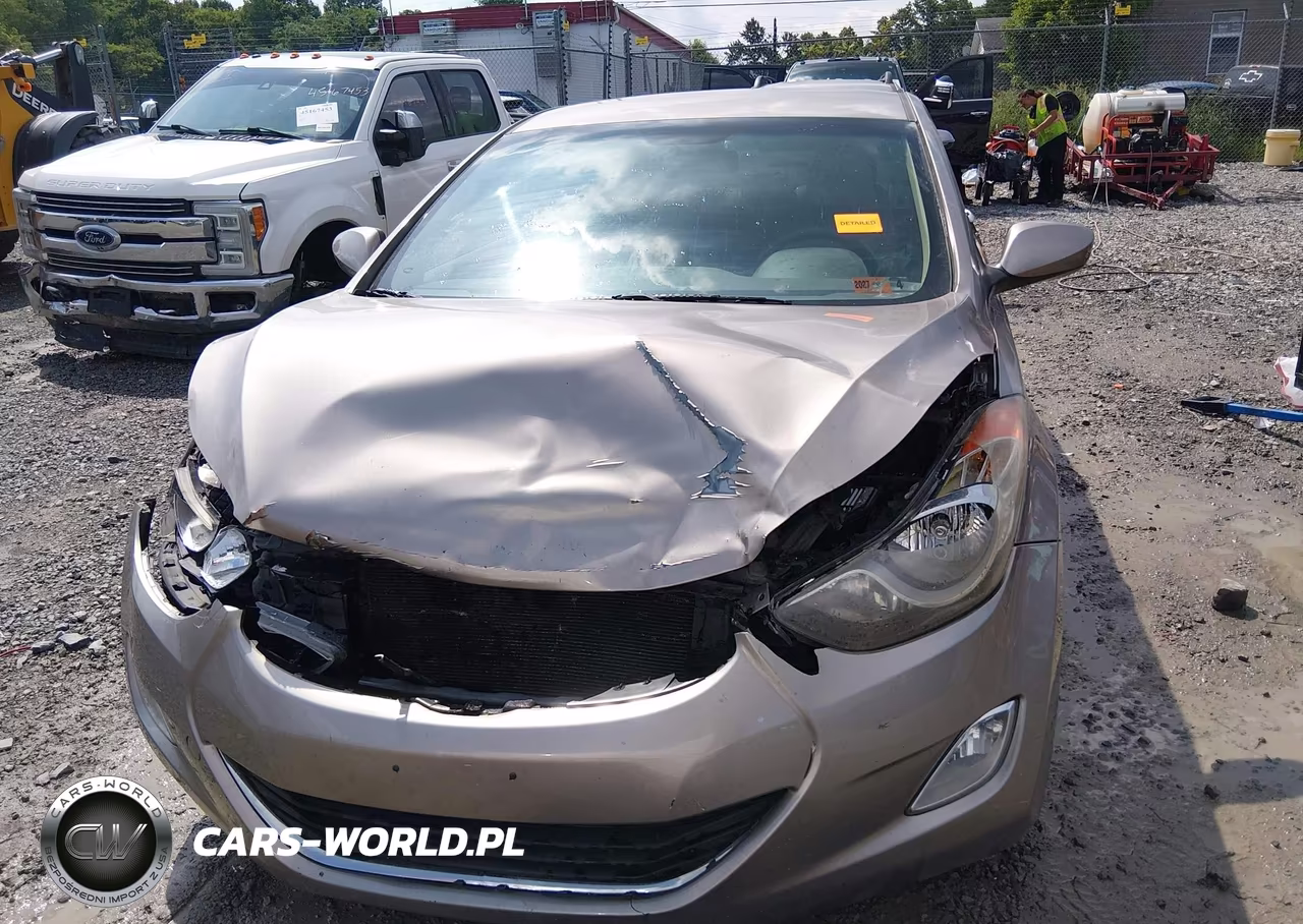 2013 Hyundai Elantra Gls VIN:5NPDH4AE8DH328402 - 12