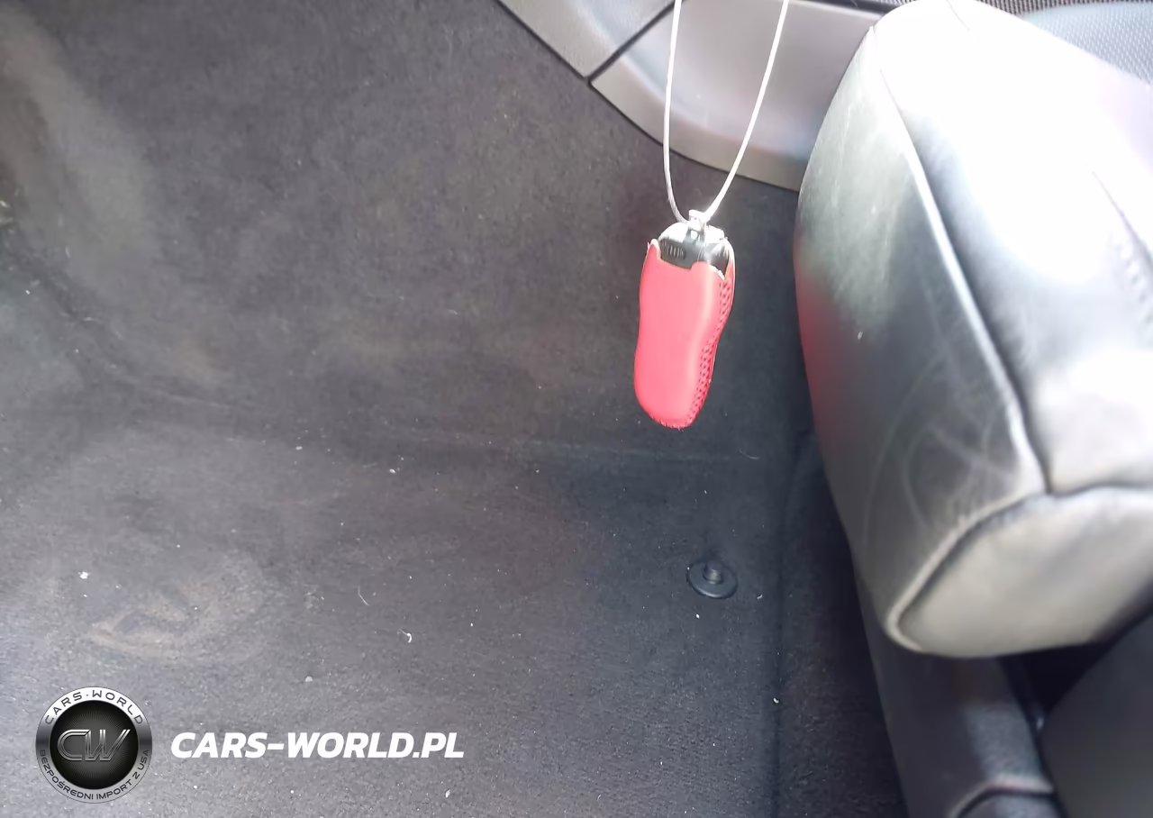 2021 Porsche Macan VIN:WP1AA2A52MLB05925 - 11