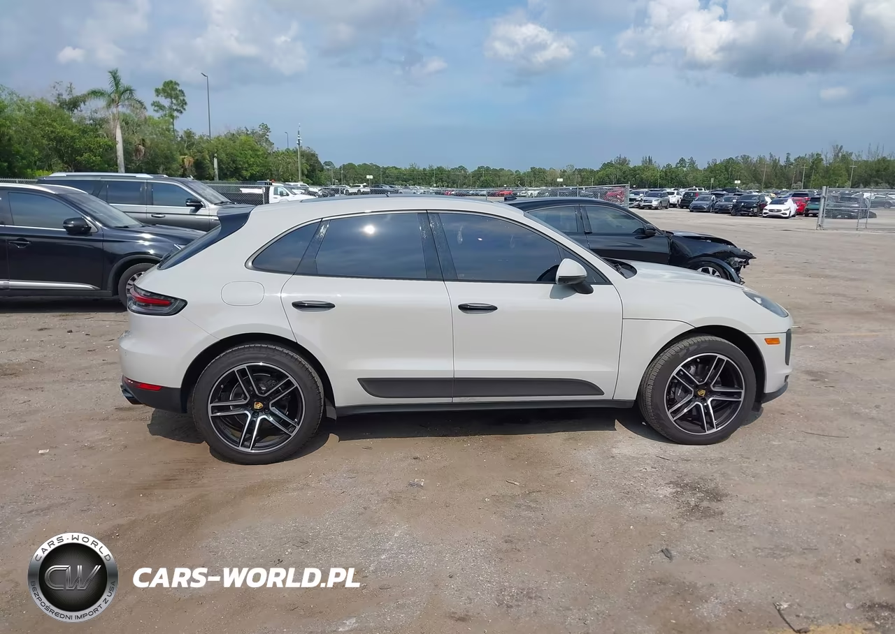 2021 Porsche Macan VIN:WP1AA2A52MLB05925 - 13