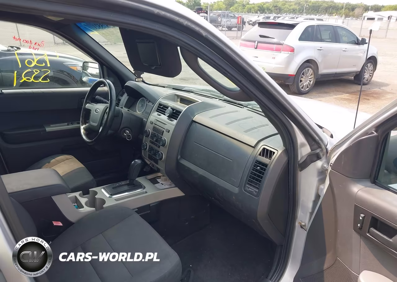 2012 Ford Escape Xlt VIN:1FMCU9D71CKB92420 - 5